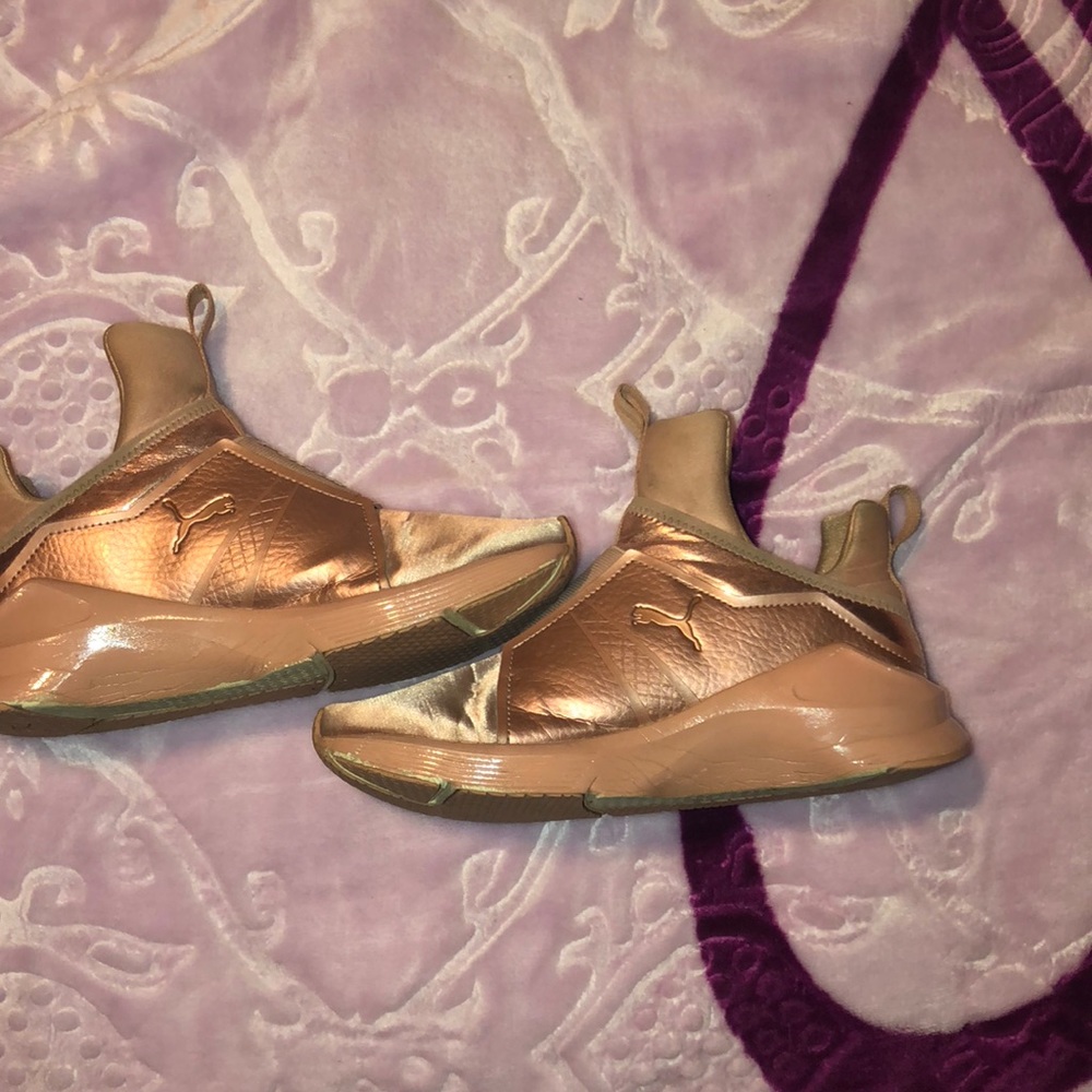 Kylie Jenner pumas